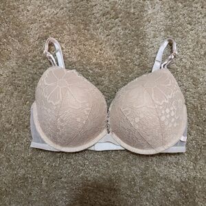 Victoria’s Secret Love Cloud Push-Up Bra
